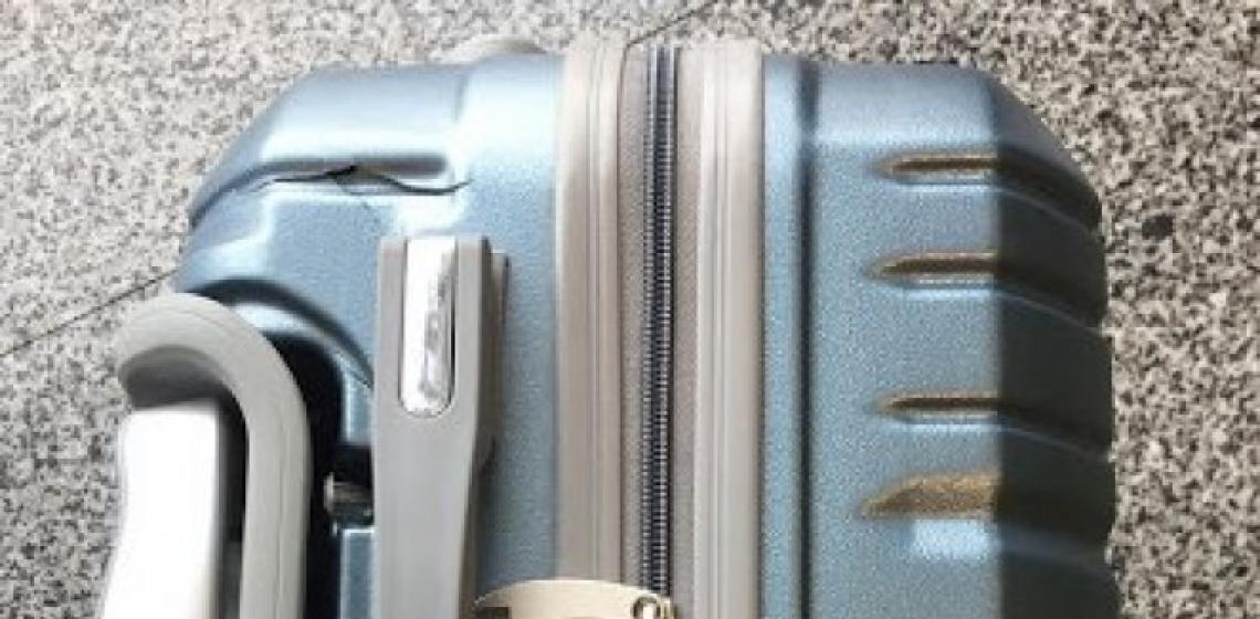 Odszkodowanie za uszkodzony bagaż: osobiste doświadczenie Wniosek z warsztatu o niemożności naprawy walizki